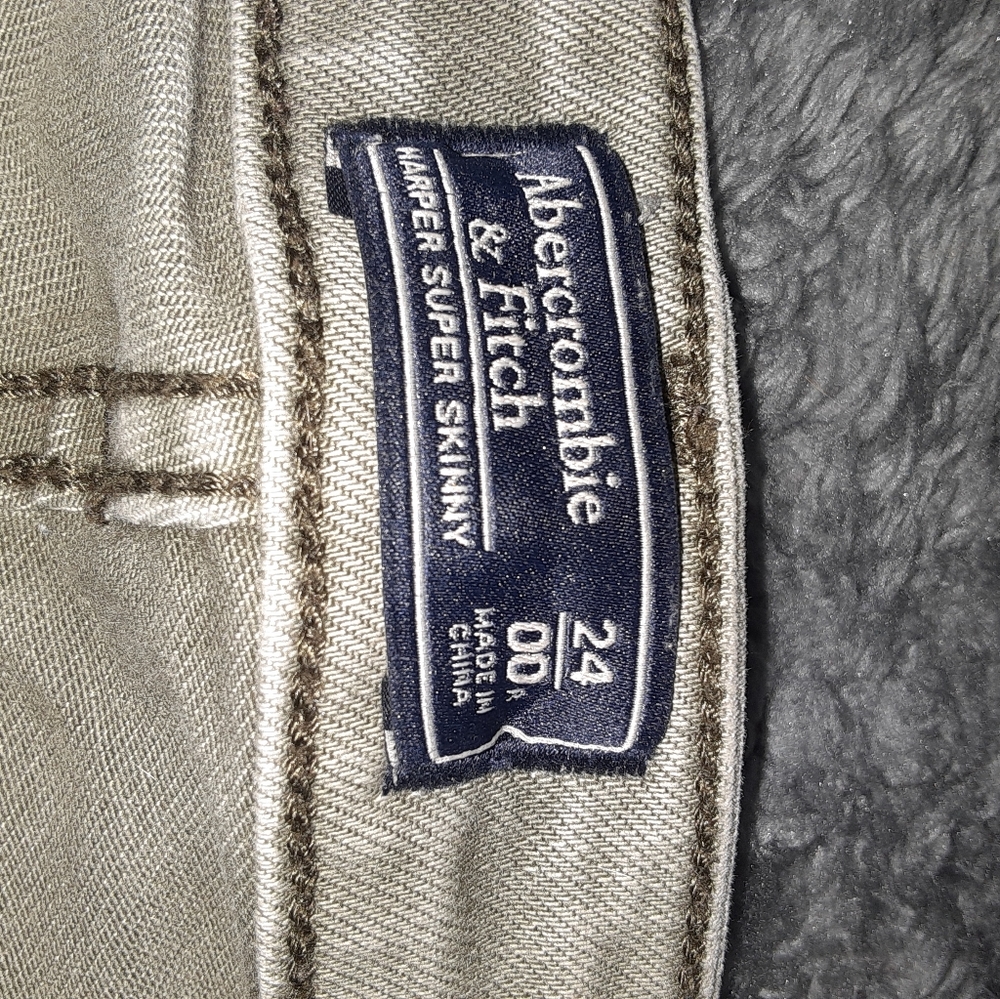 Army Green Ripped Skinny Jeans